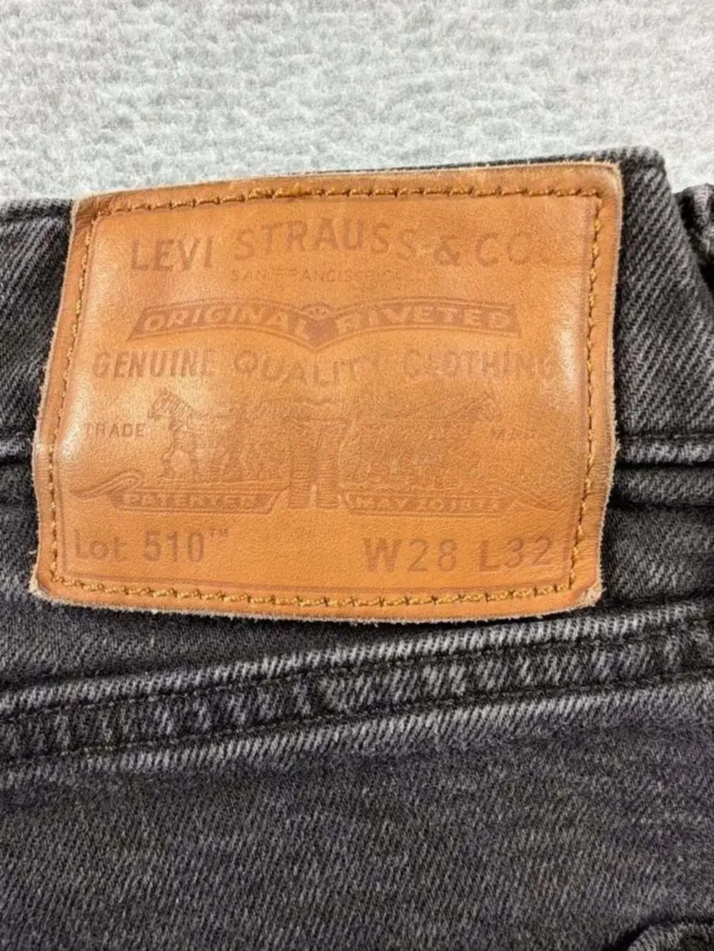 Levi's Premium Black Denim Slim Skinny Jeans E